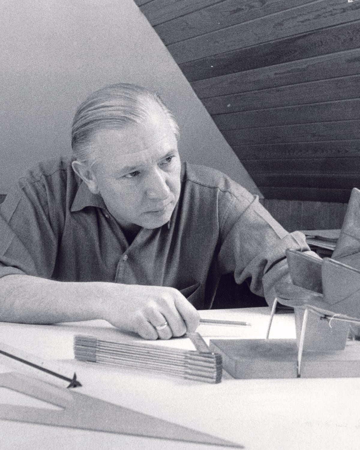 Hans J. Wegner